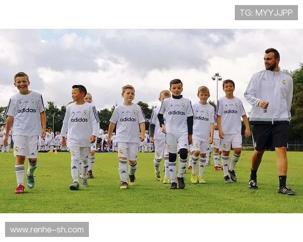 塞尔塔俱乐部百年传承与加利西亚足球文化崛起之路全景探索纪实