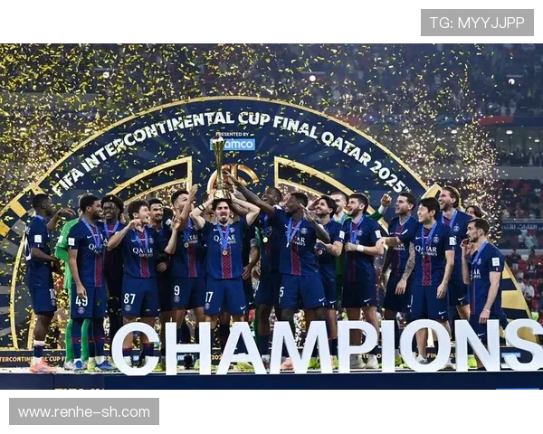 巴黎圣日耳曼新赛季布局公布巨星续约引发足坛关注球队战术调整动向