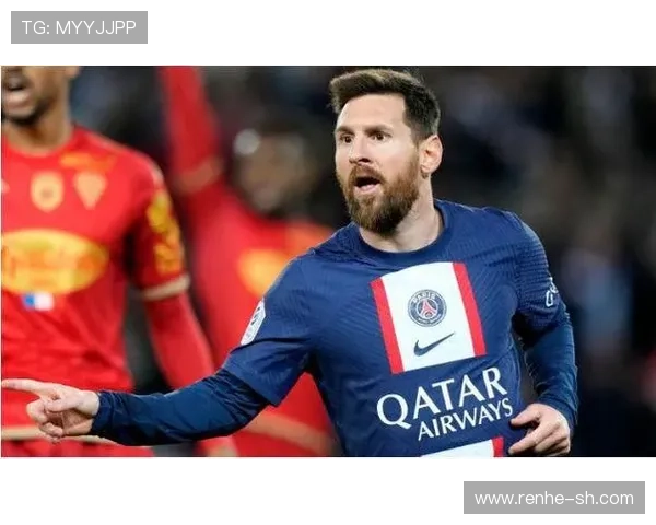 梅西重返巴萨引发热议 曼联与切尔西争夺新星转会大战