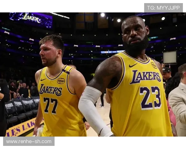 湖人队新赛季目标聚焦年轻球员发展与老将协同合作挑战总冠军 湖人队新赛季目标聚焦年轻球员发展与老将协同合作挑战总冠军